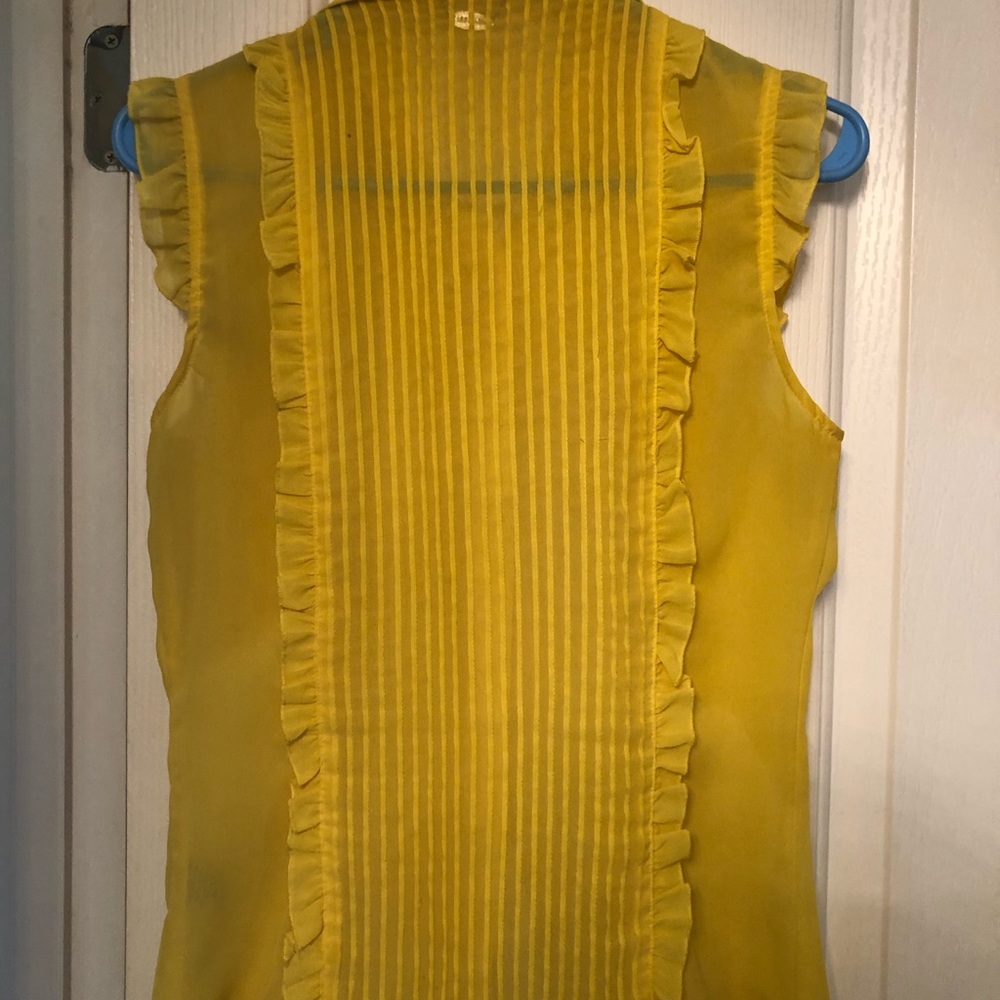 Ali & Kris Yellow Button down ruffled top